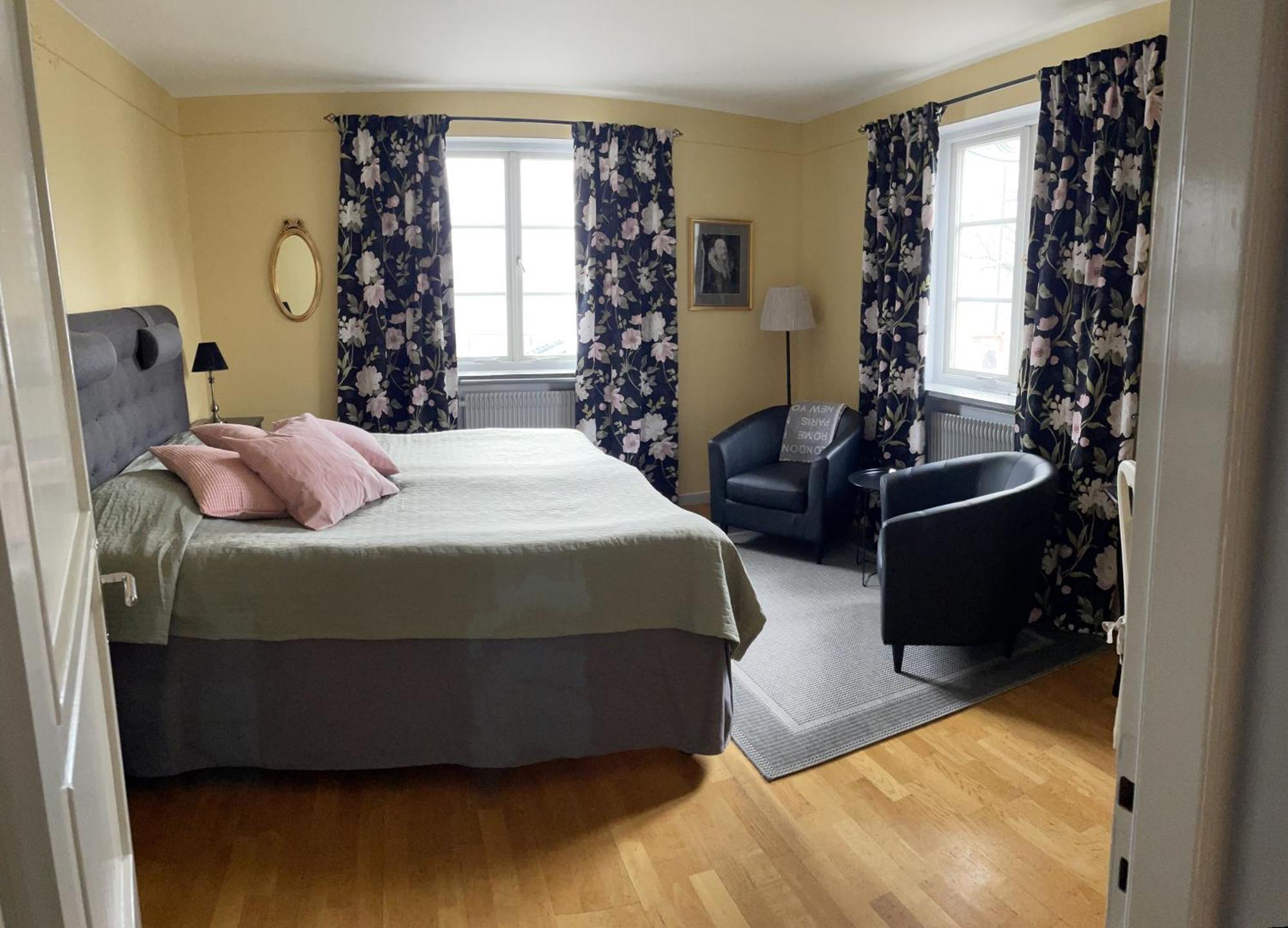 Hotell Laurentius Стренгнес Экстерьер фото